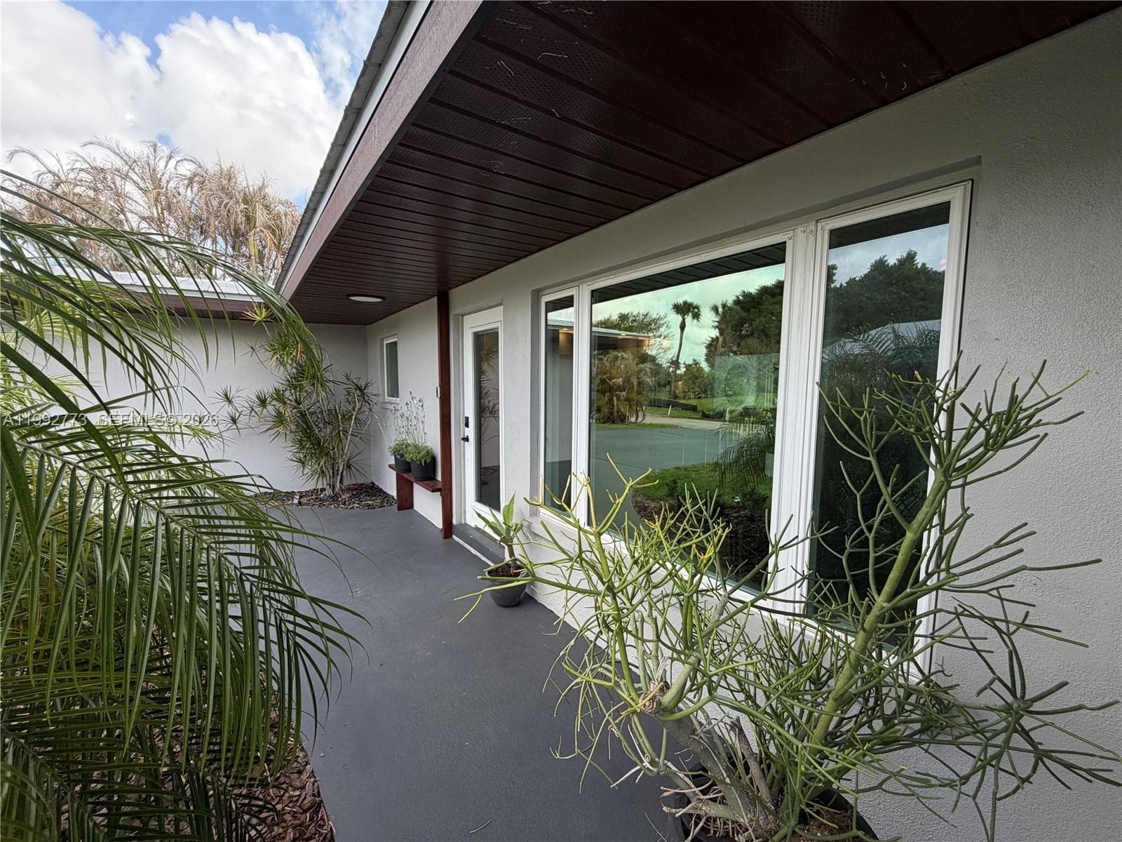2497 NW South Manor Ave, Stuart, FL 34994 photo 7