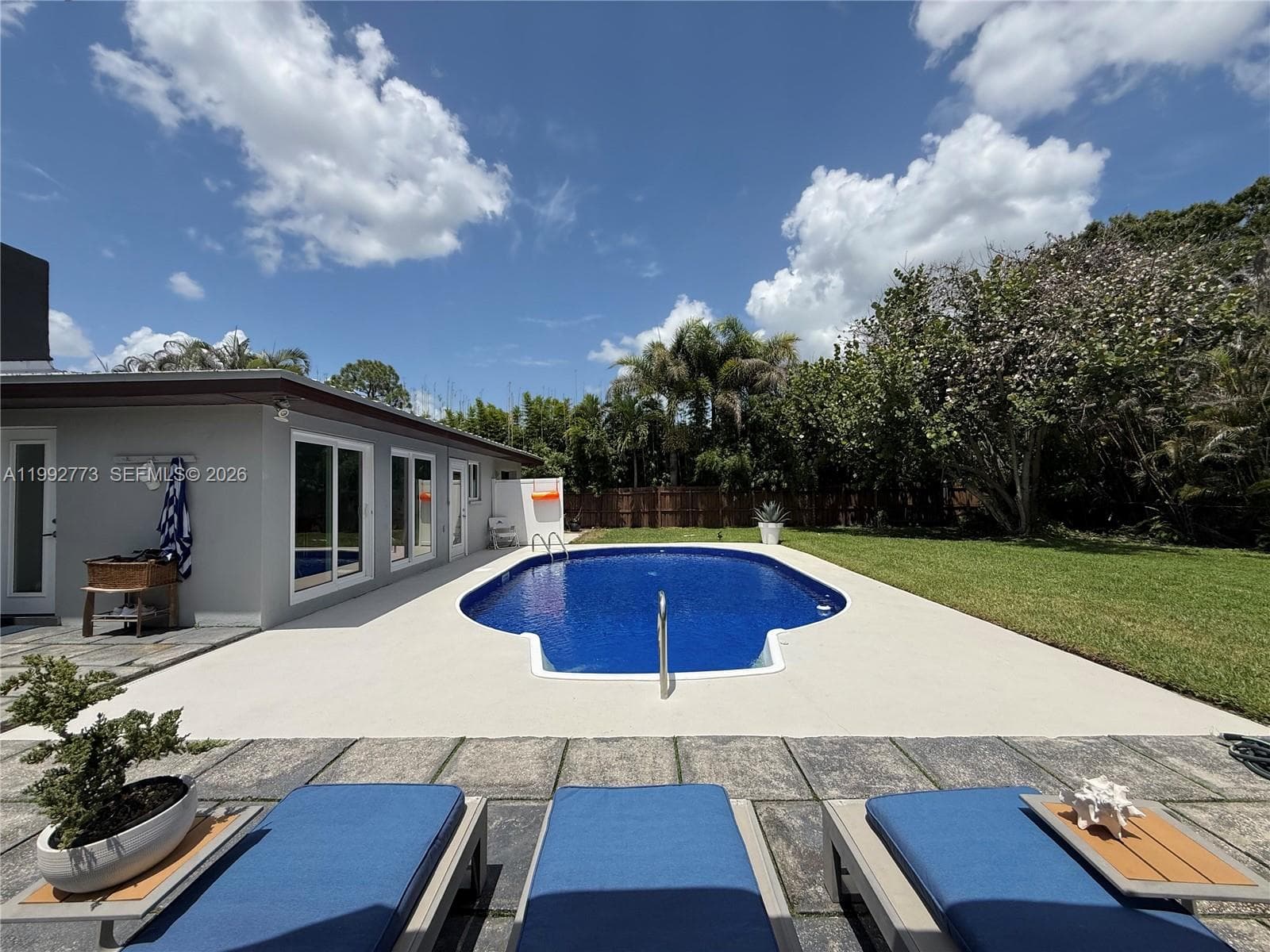 2497 NW South Manor Ave, Stuart, FL 34994 photo 5