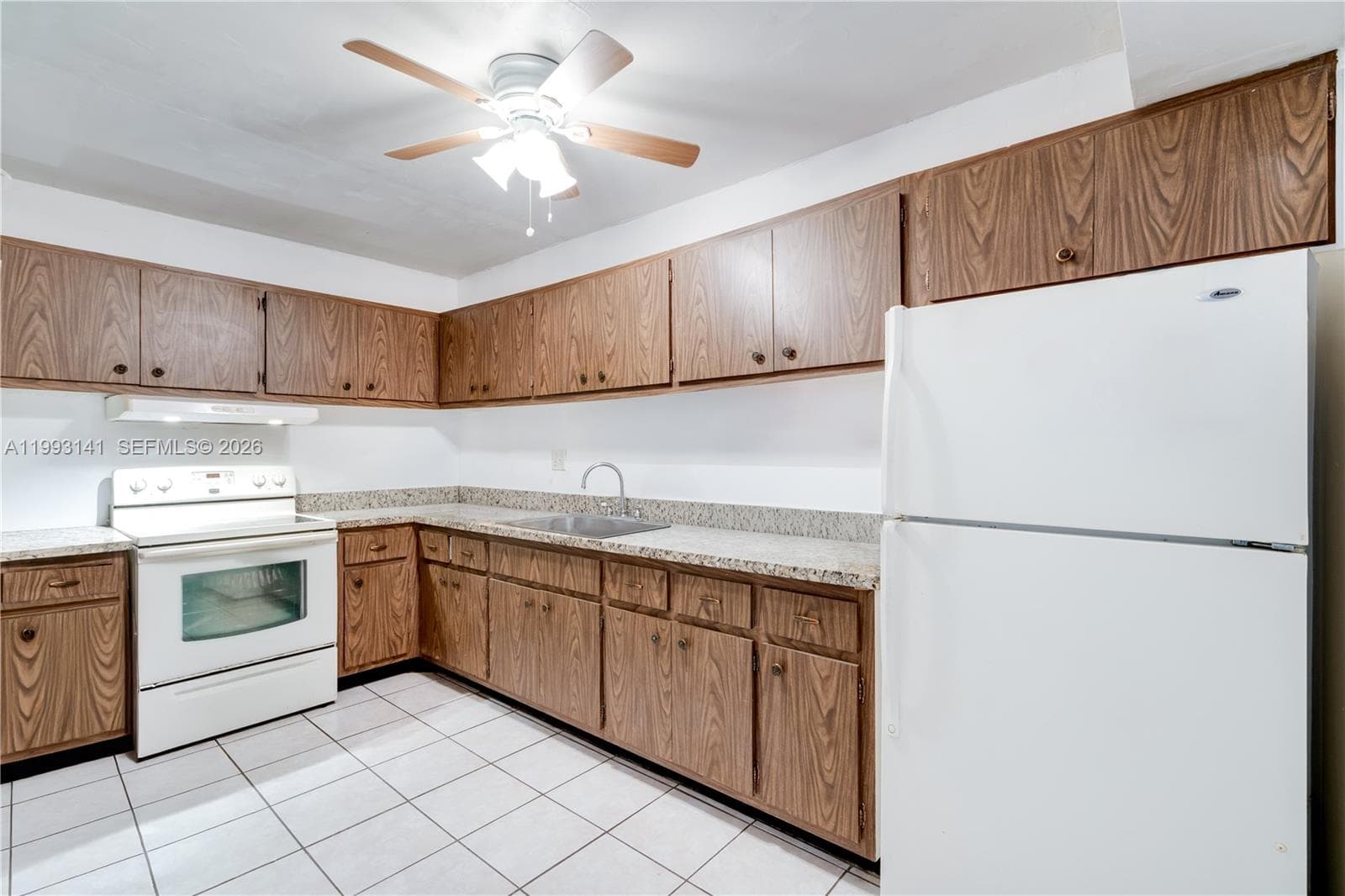 9423 SW 76th St # W21, Miami, FL 33173 photo 8