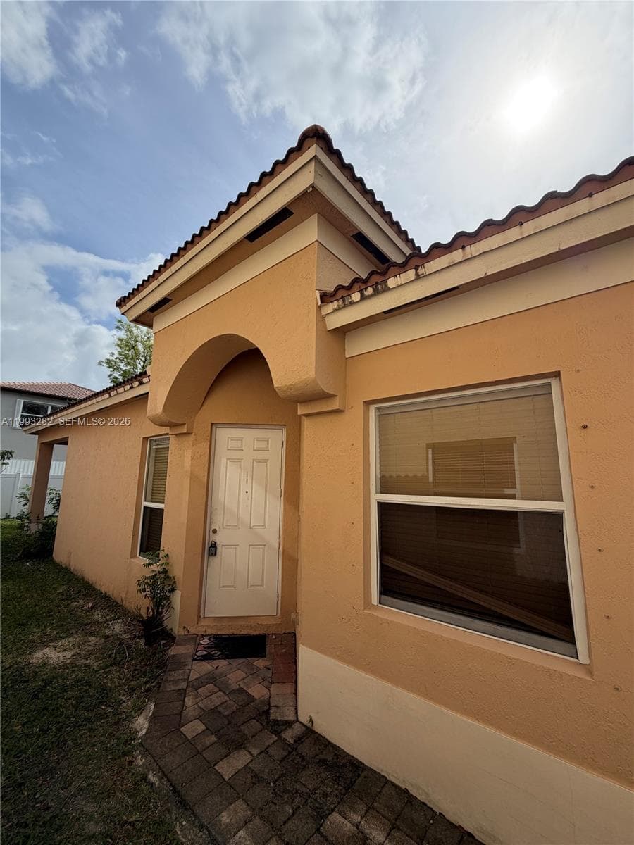 3951 NE 11th Dr, Homestead, FL 33033 photo 9