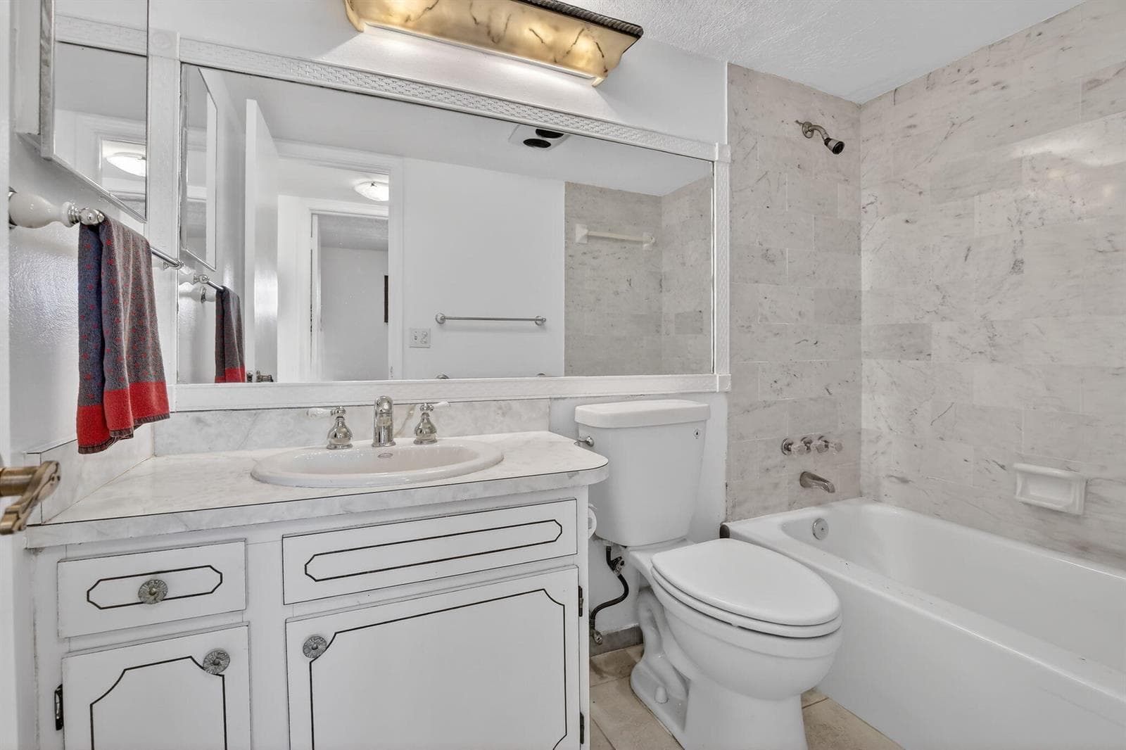 8921 S Hollybrook Boulevard # 209, Pembroke Pines, FL 33025 photo 8