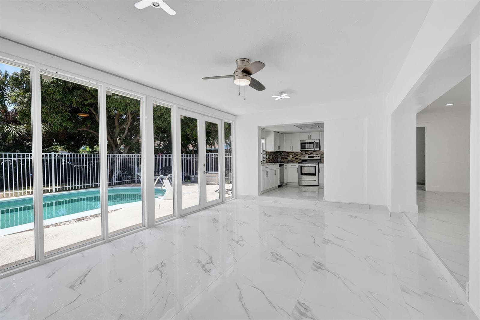 334 SW 13th Avenue, Boynton Beach, FL 33435 photo 8