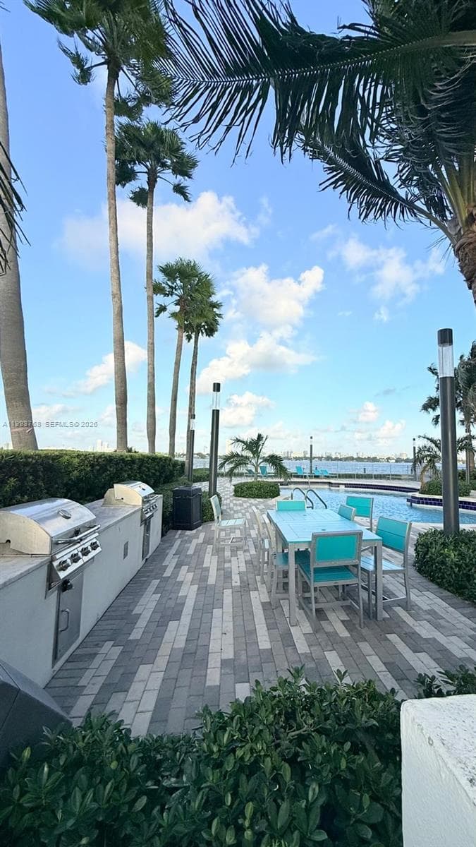 7501 E Treasure Dr # 8B, North Bay Village, FL 33141 photo 6