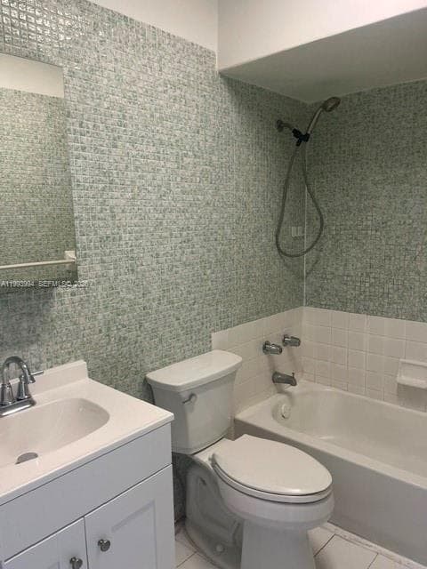 1151 W 28th St # 9, Hialeah, FL 33010 photo 13