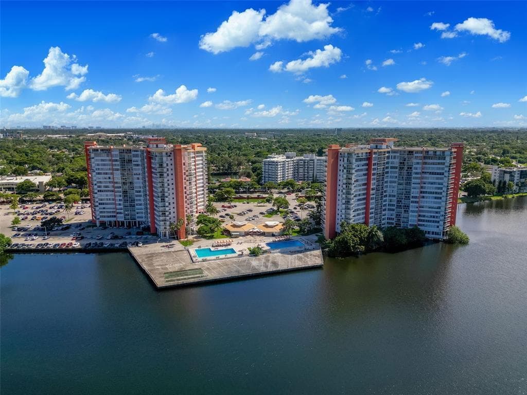 1301 NE Miami Gardens Drive # 514w, Miami, FL 33179 photo 13