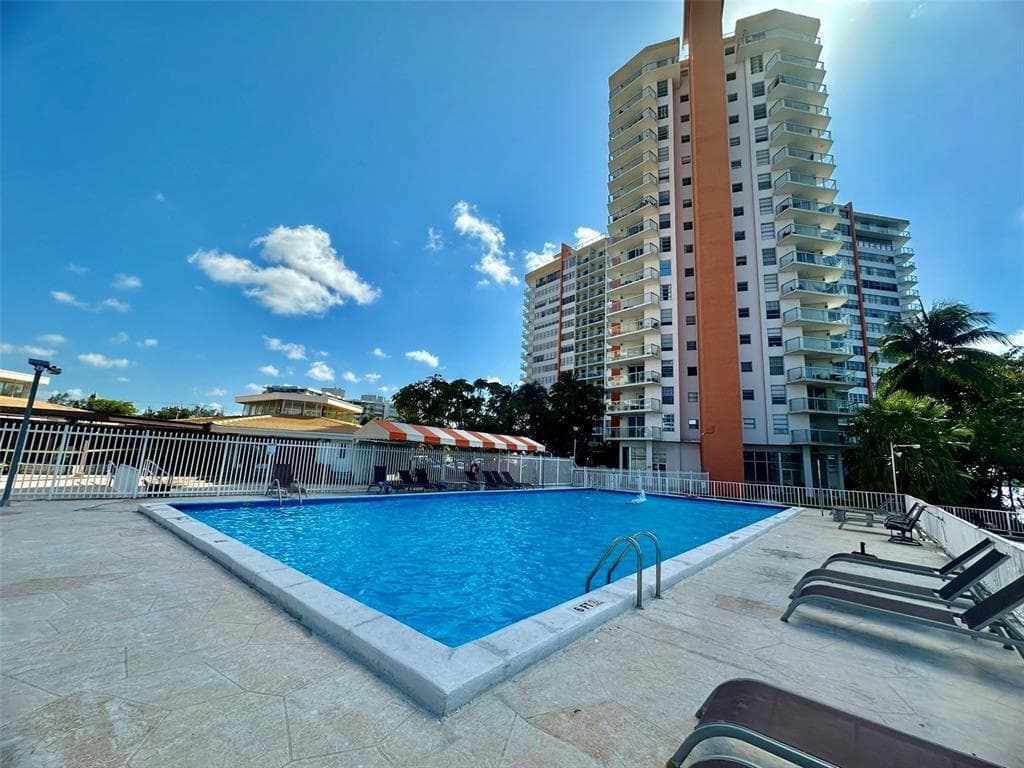 1301 NE Miami Gardens Drive # 514w, Miami, FL 33179 photo 12