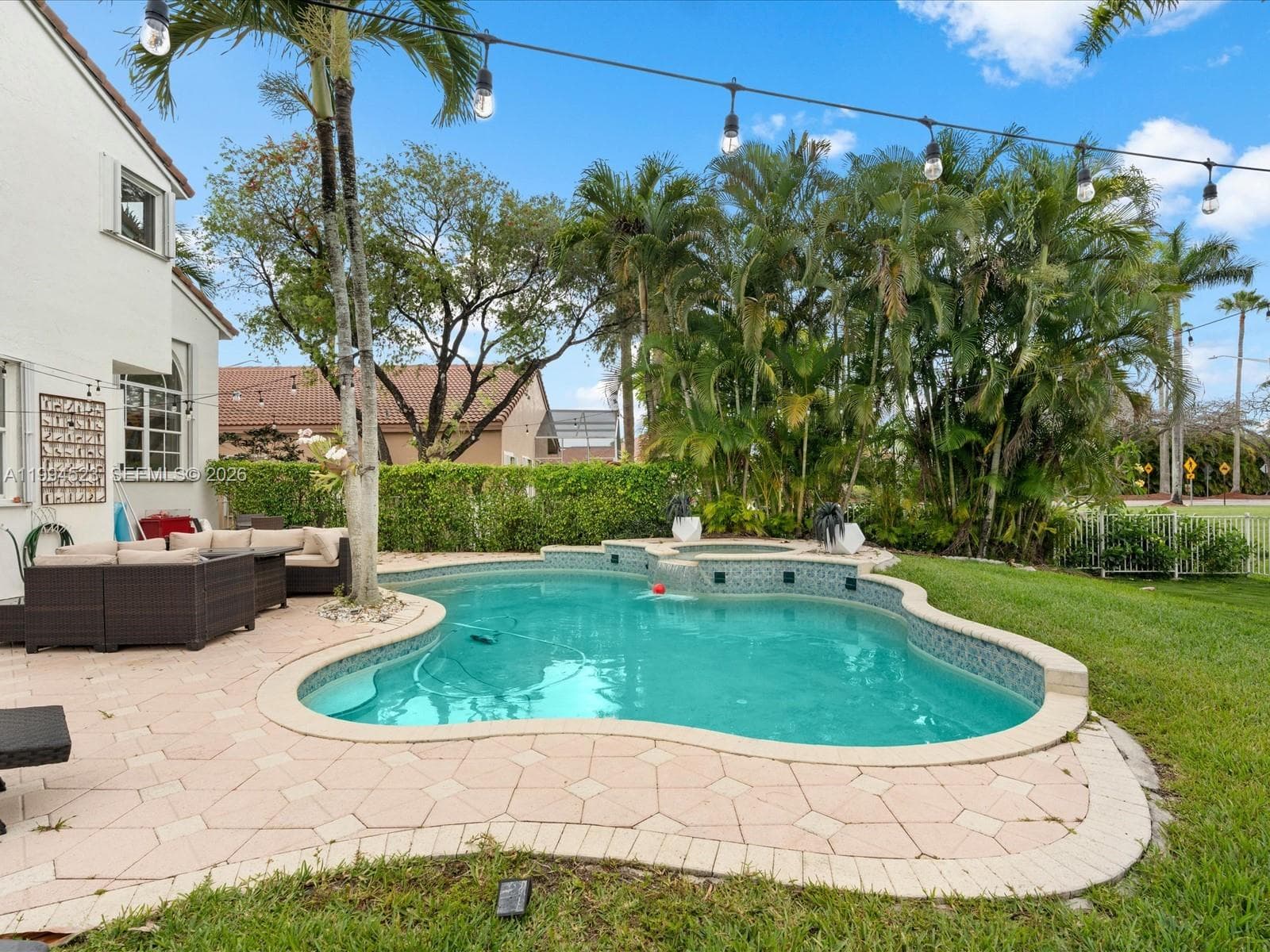 1607 SW 157th Ave, Pembroke Pines, FL 33027 photo 9