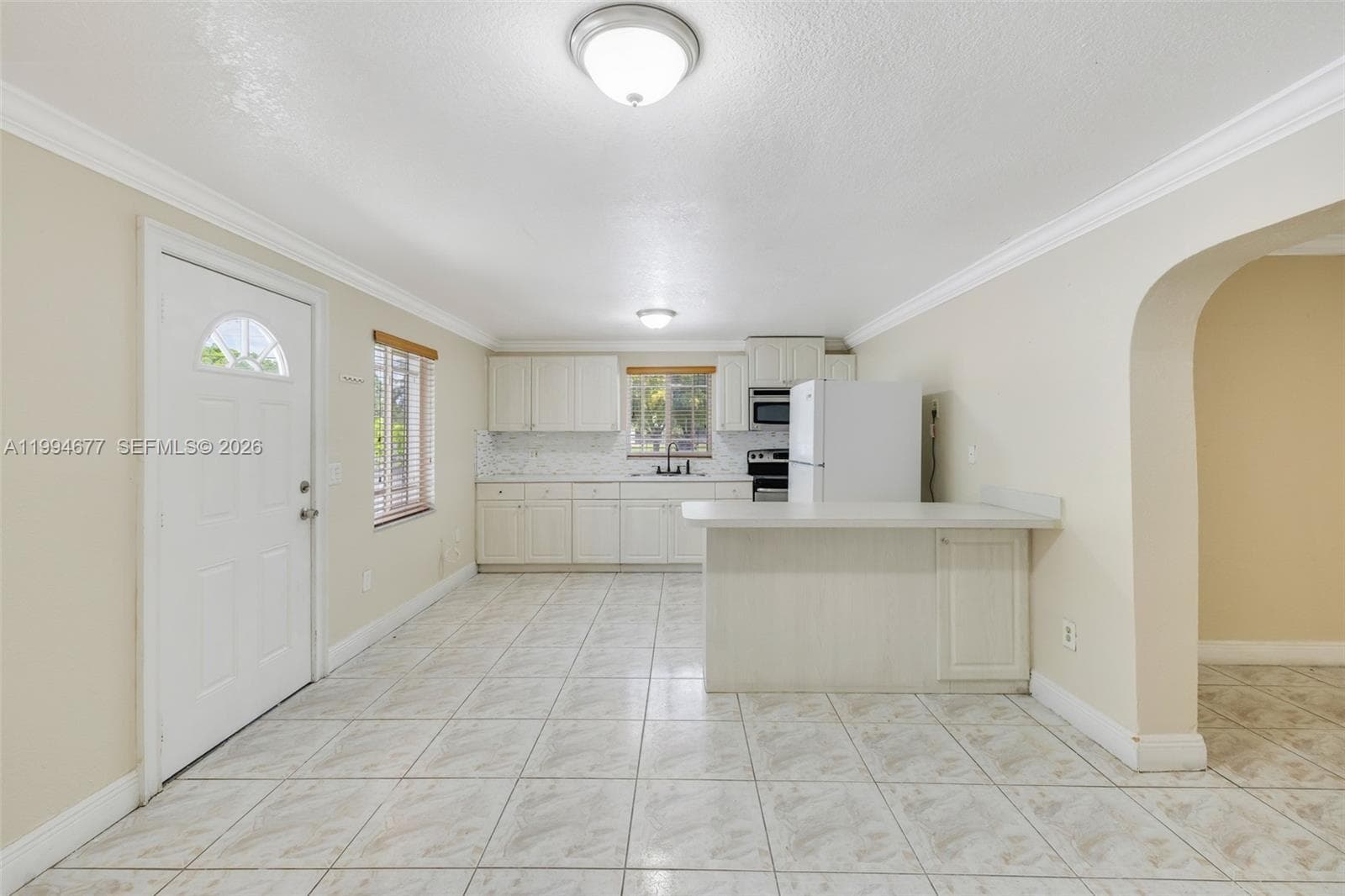 674 W 23rd St, Hialeah, FL 33010 photo 10