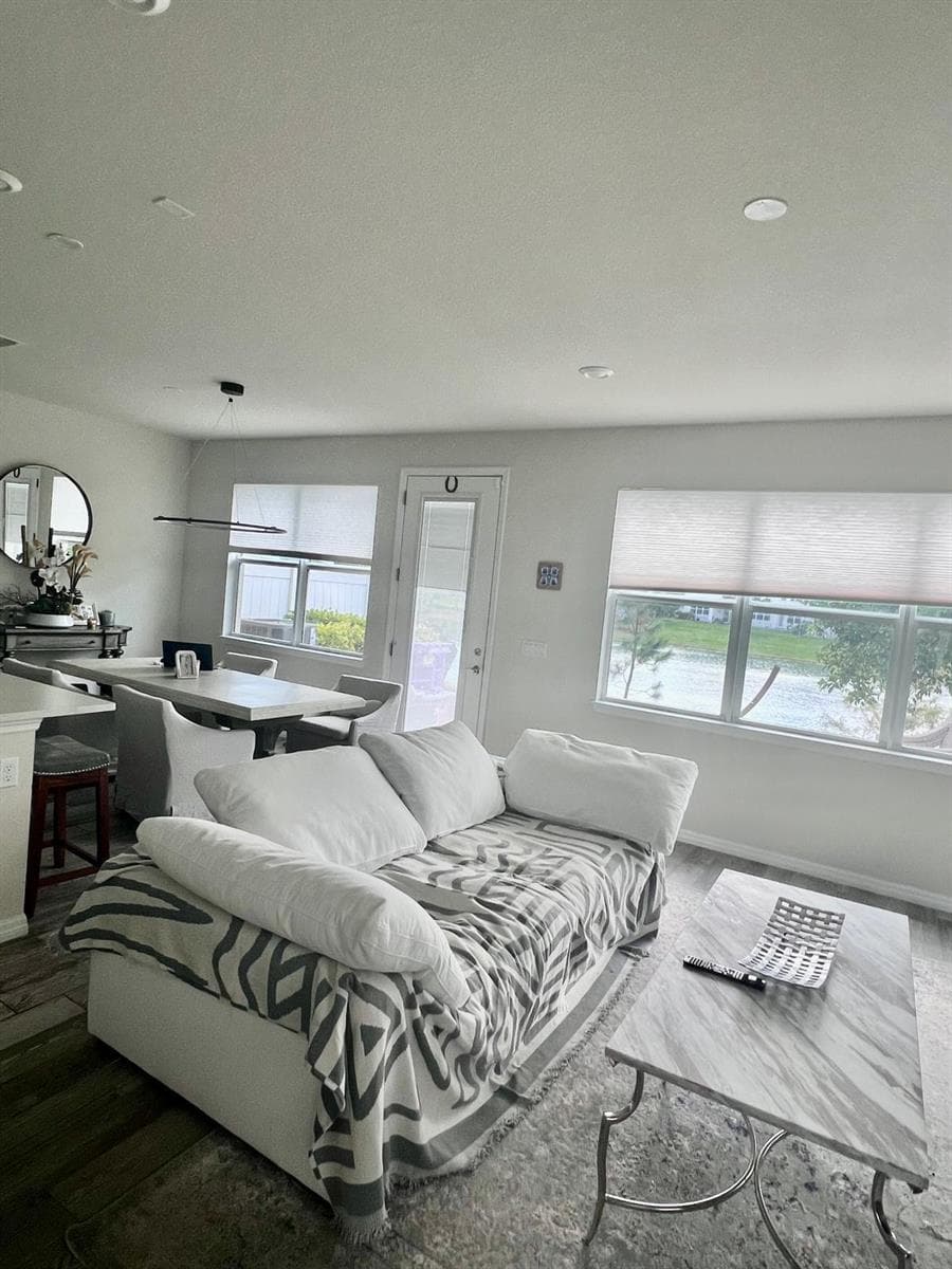 4924 Greenway Drive, Hollywood, FL 33021 photo 12