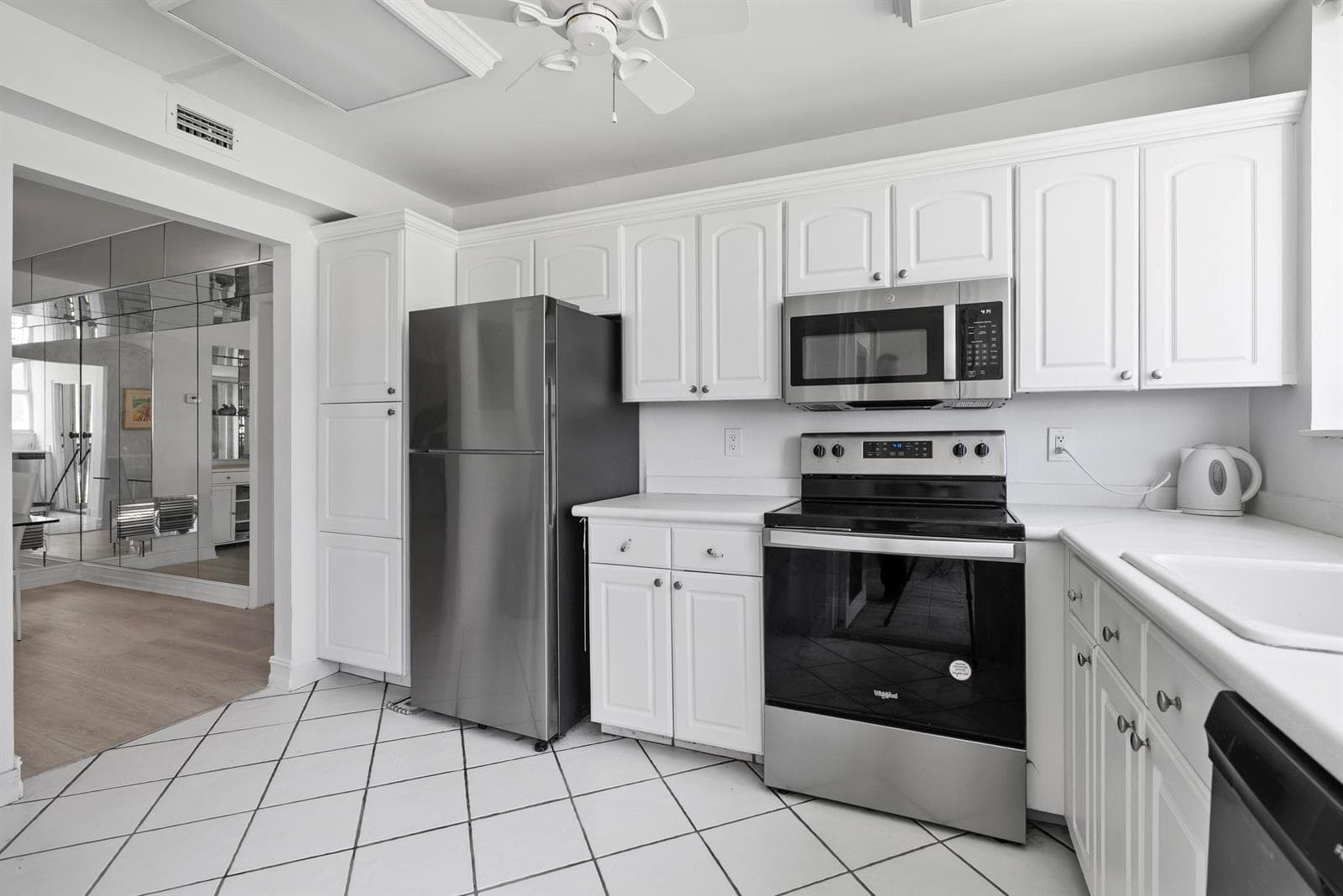 1239 Hillsboro Mile # 105, Hillsboro Beach, FL 33062 photo 13
