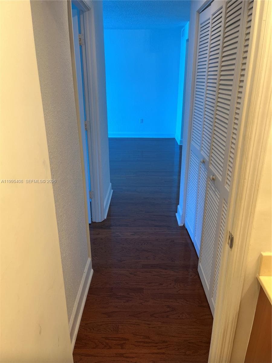 7501 E Treasure Dr # 8A, North Bay Village, FL 33141 photo 8