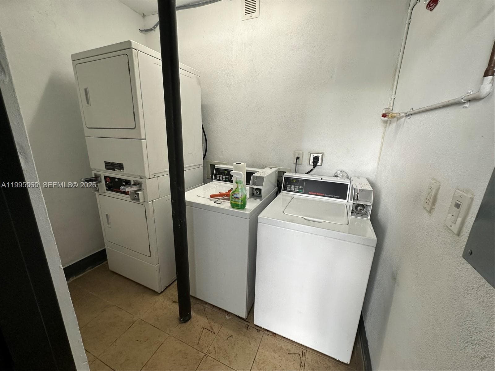 1130 NW 62nd St # 15, Miami, FL 33150 photo 9