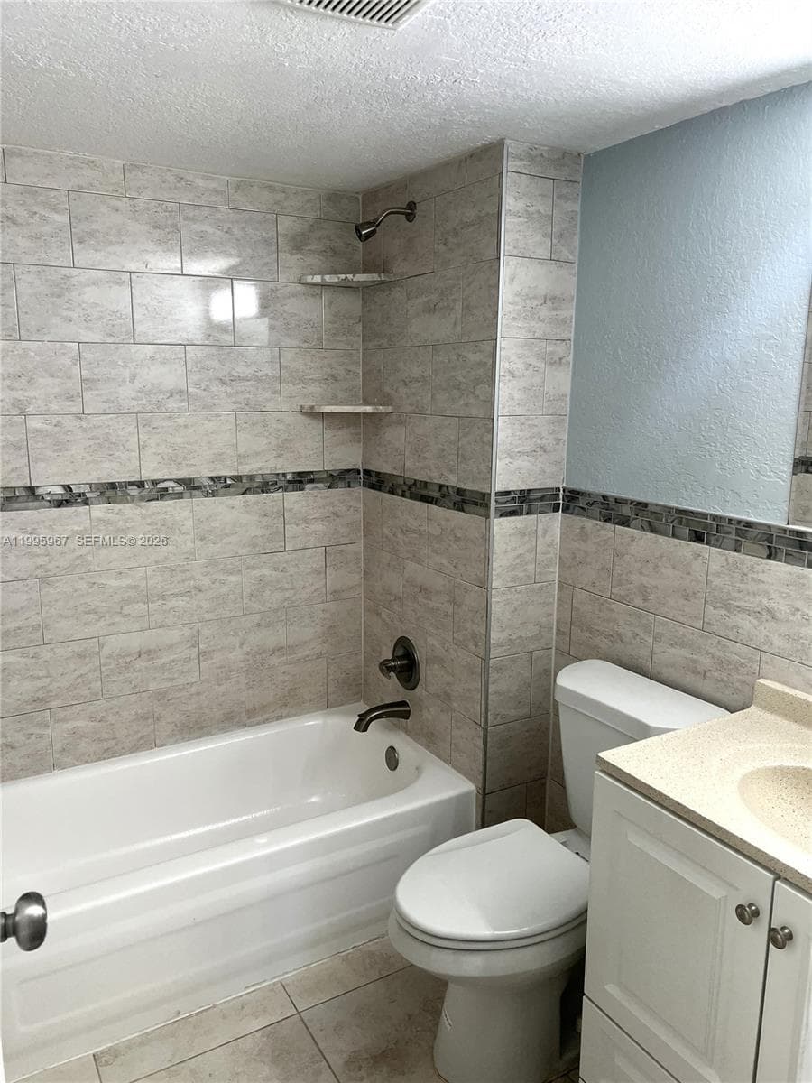 4848 NW 24th Ct # 325, Lauderdale Lakes, FL 33313 photo 8