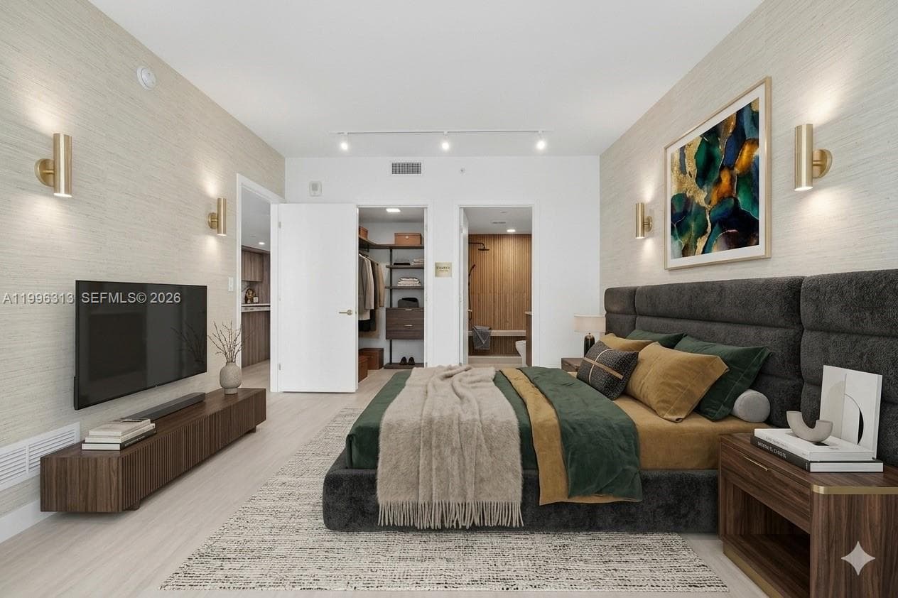 77 SE 5th Street # 4206, Miami, FL 33131 photo 11