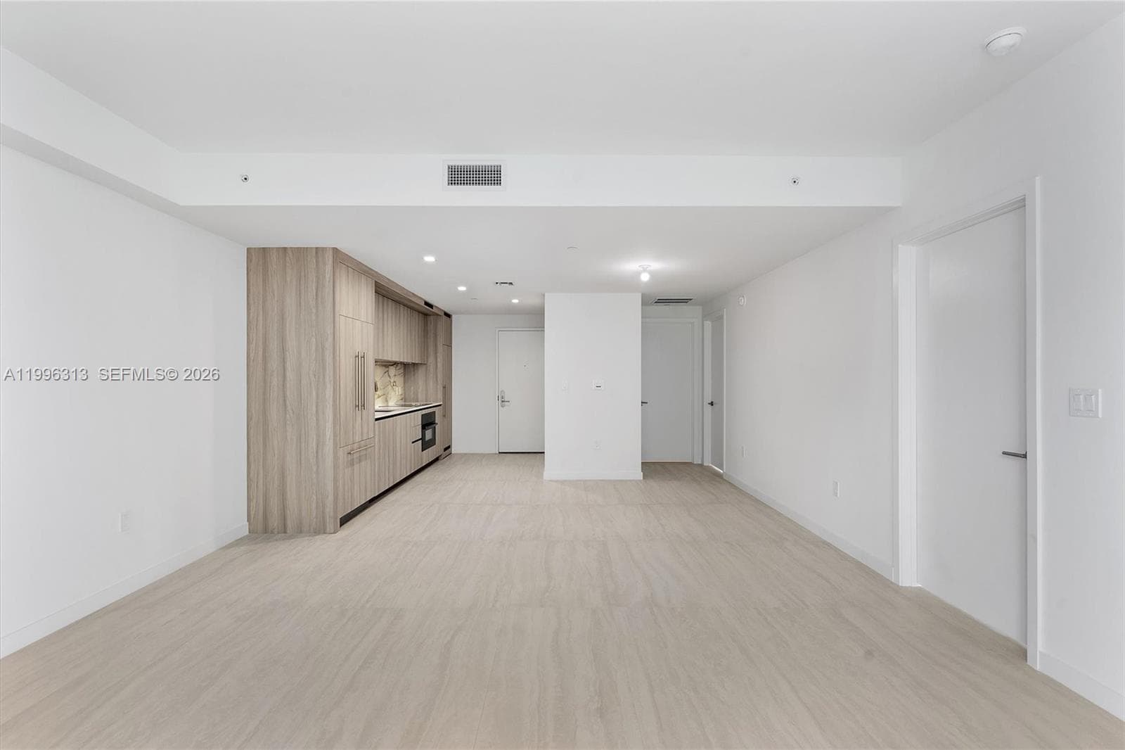 77 SE 5th Street # 4206, Miami, FL 33131 photo 8
