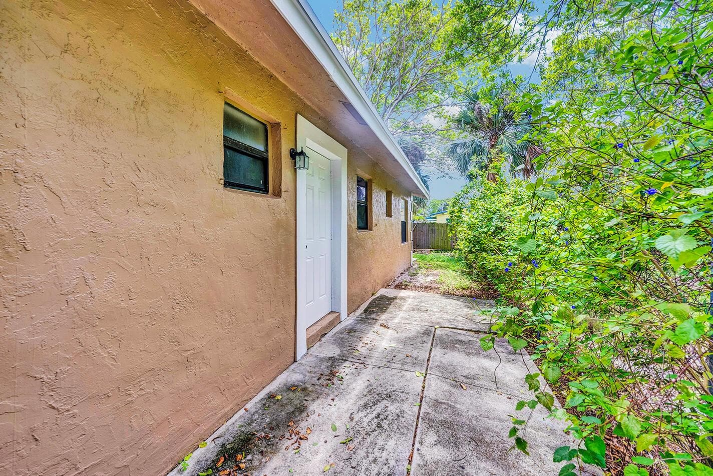 336 NE 12th Avenue, Boynton Beach, FL 33435 photo 11
