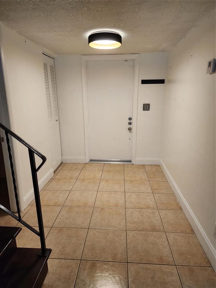 2619 NW 47th Lane, Lauderdale Lakes, FL 33313 photo 6
