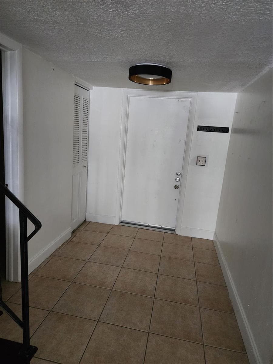 2619 NW 47th Lane, Lauderdale Lakes, FL 33313 photo 7