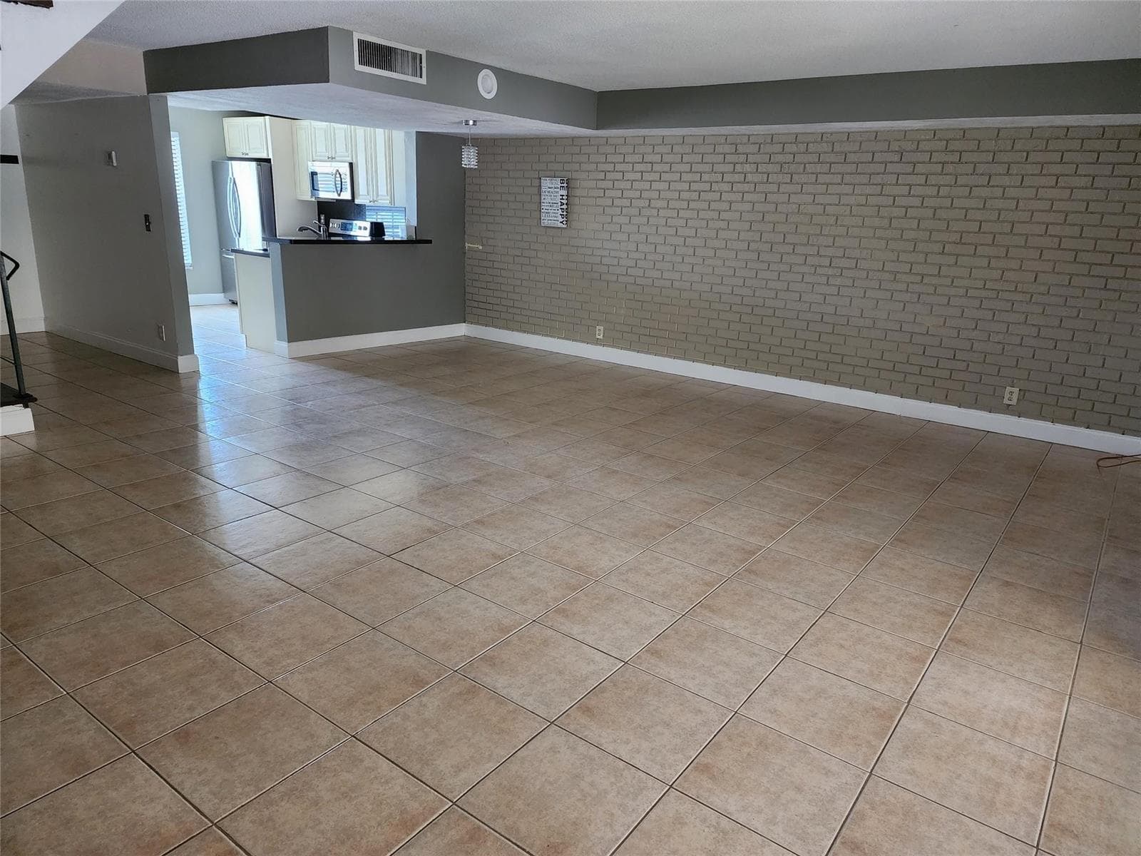 2619 NW 47th Lane, Lauderdale Lakes, FL 33313 photo 11