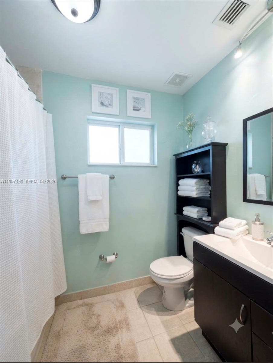 2720 NW 11th St, Fort Lauderdale, FL 33311 photo 12