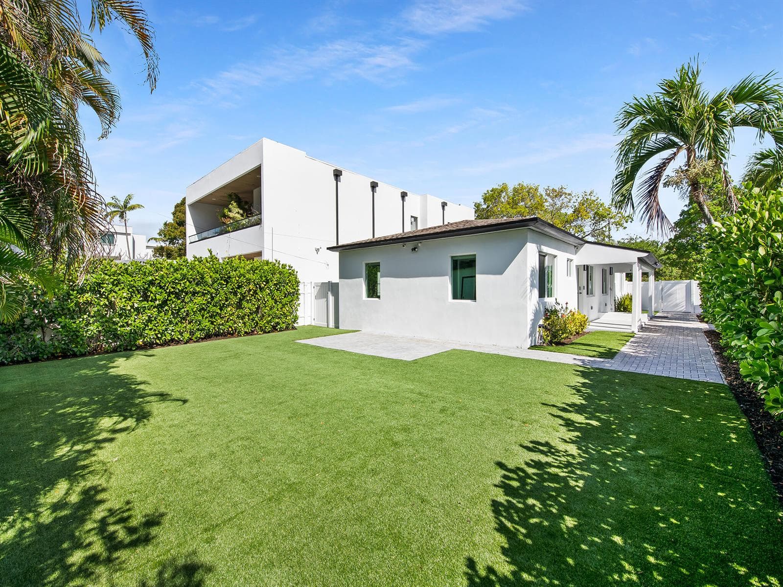 1508 NE 6th Street # A & B, Fort Lauderdale, FL 33304 photo 2