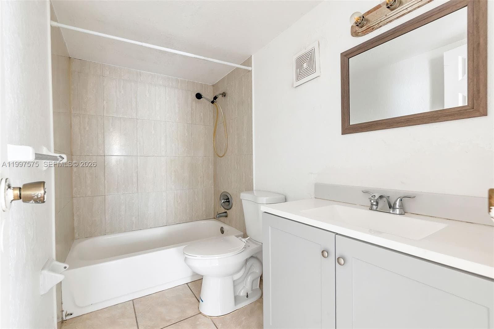 1798 NW 55th Ave # 202, Lauderhill, FL 33313 photo 11