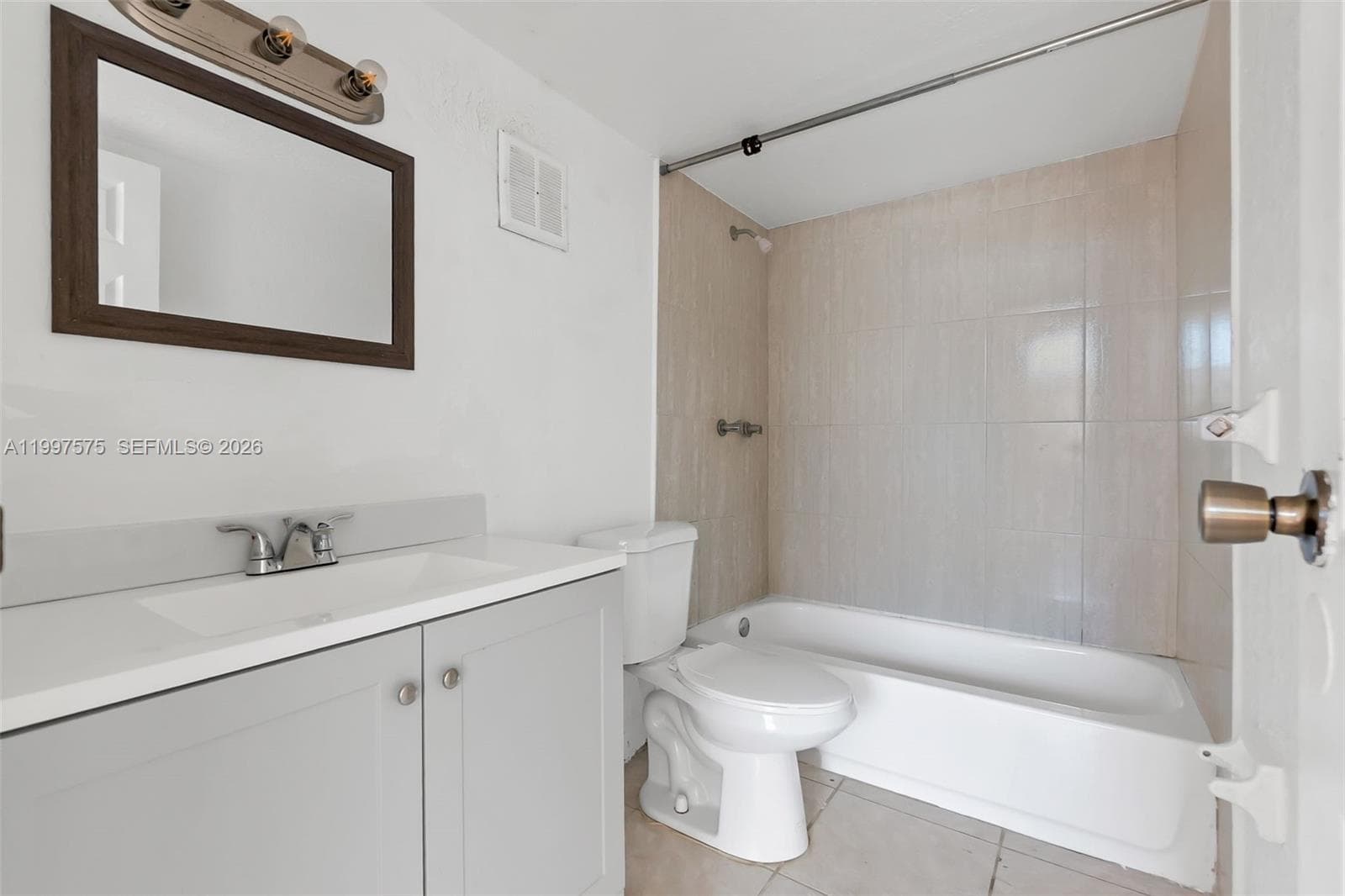 1798 NW 55th Ave # 202, Lauderhill, FL 33313 photo 8