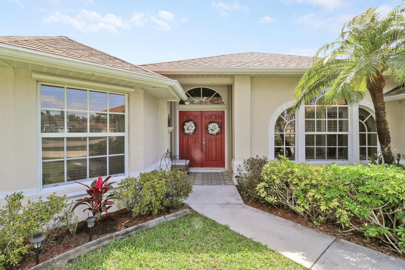 1991 SE Manth Lane, Port St. Lucie, FL 34983 photo 3