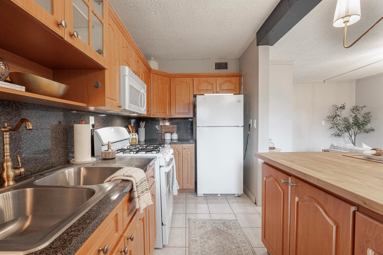 115 NE 202nd Terrace # M20, Miami Gardens, FL 33179 photo 12