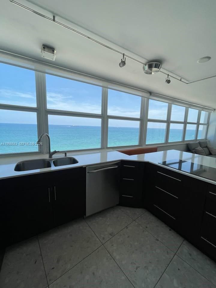 209 N Fort Lauderdale Beach Blvd # 12E, Fort Lauderdale, FL 33304 photo 4