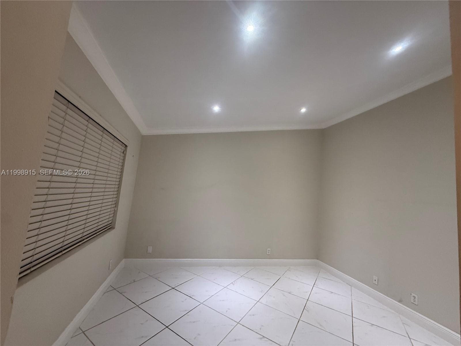 17268 NW 60th Ct, Hialeah, FL 33015 photo 13