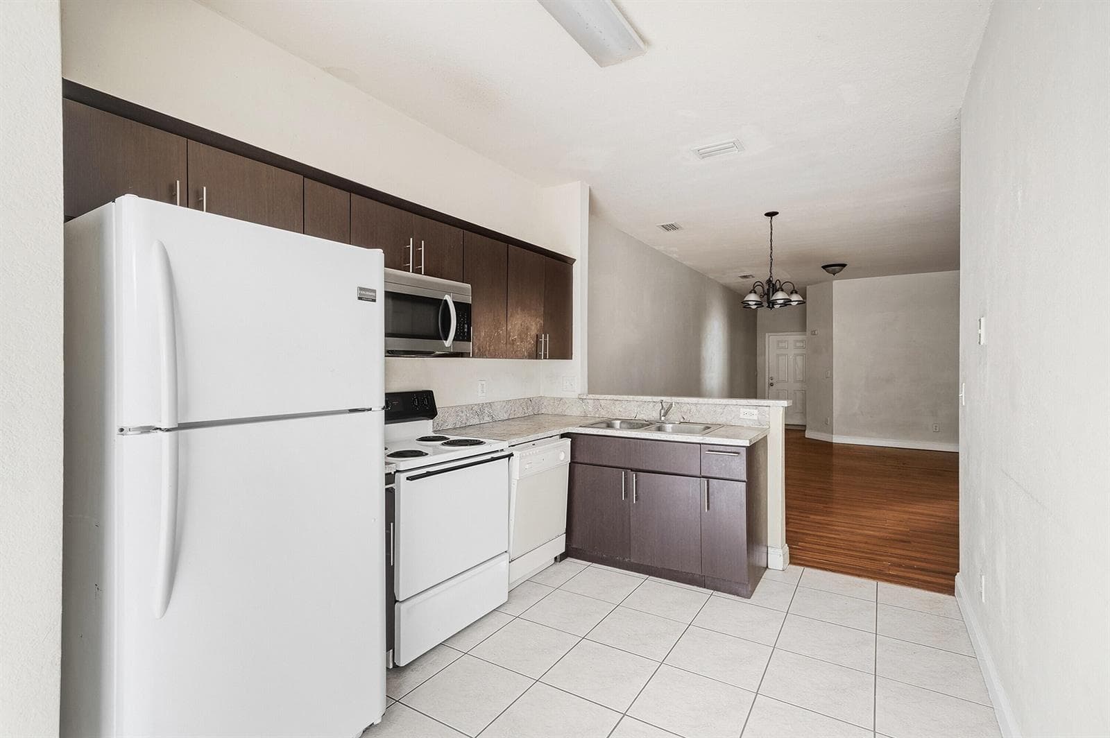 1584 SW 2nd Street, Homestead, FL 33030 photo 6