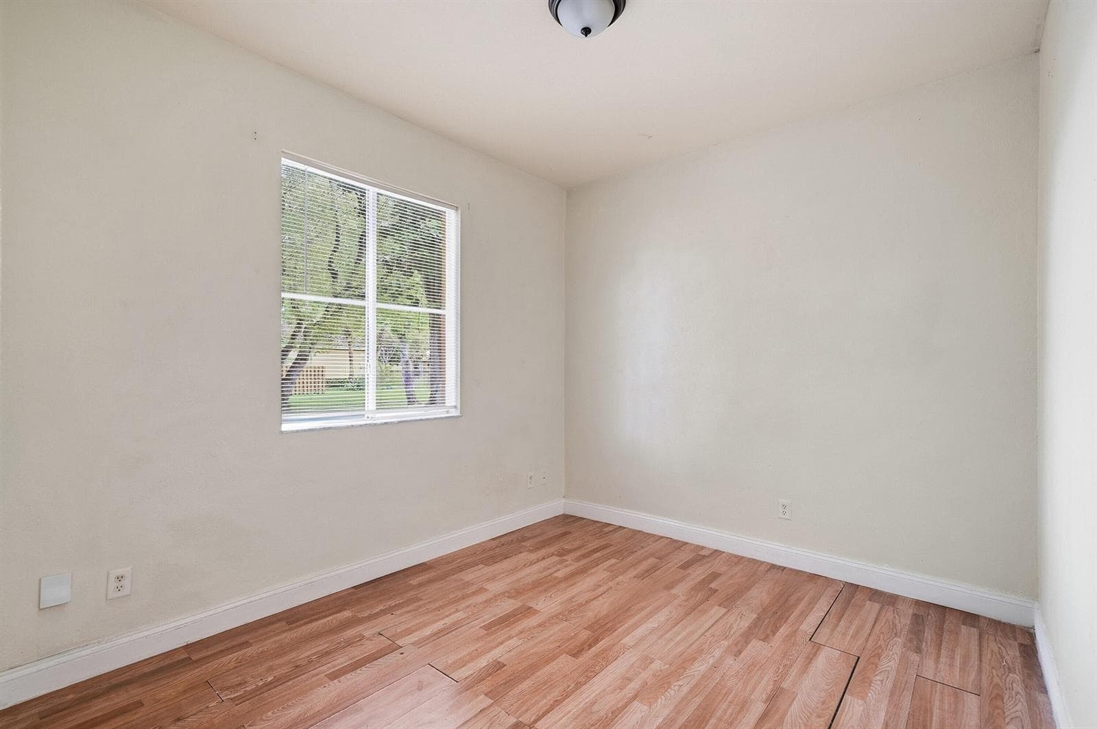 1584 SW 2nd Street, Homestead, FL 33030 photo 9