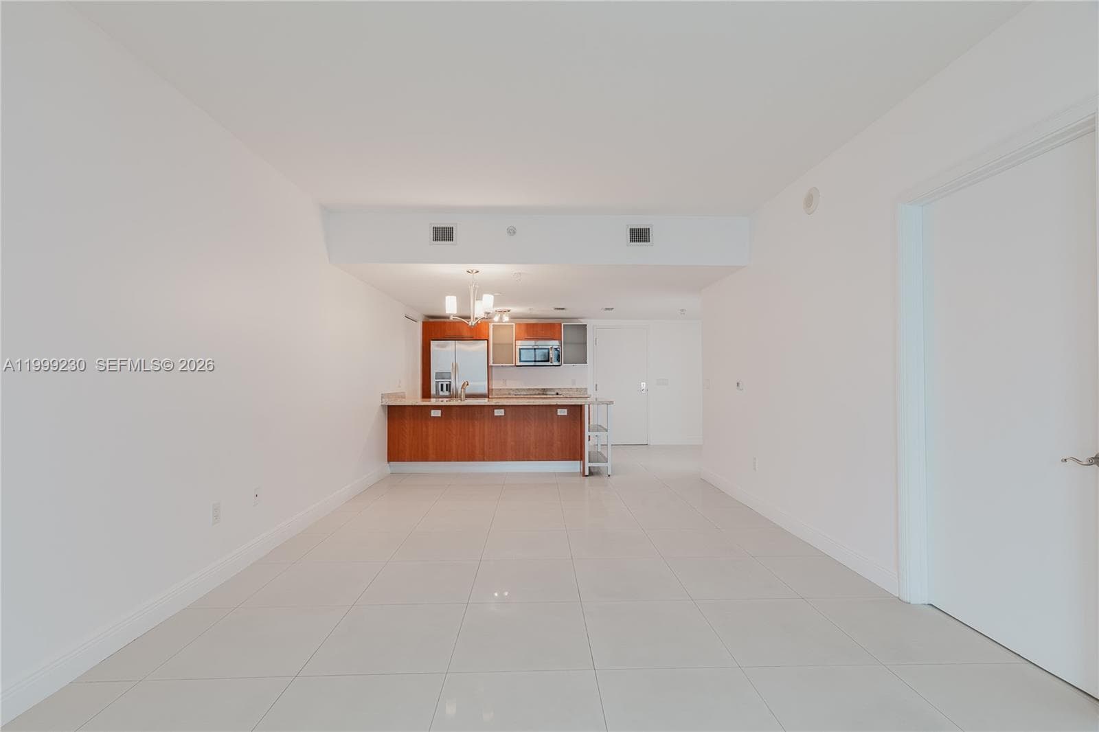 185 SW 7th St # 2007, Miami, FL 33130 photo 11