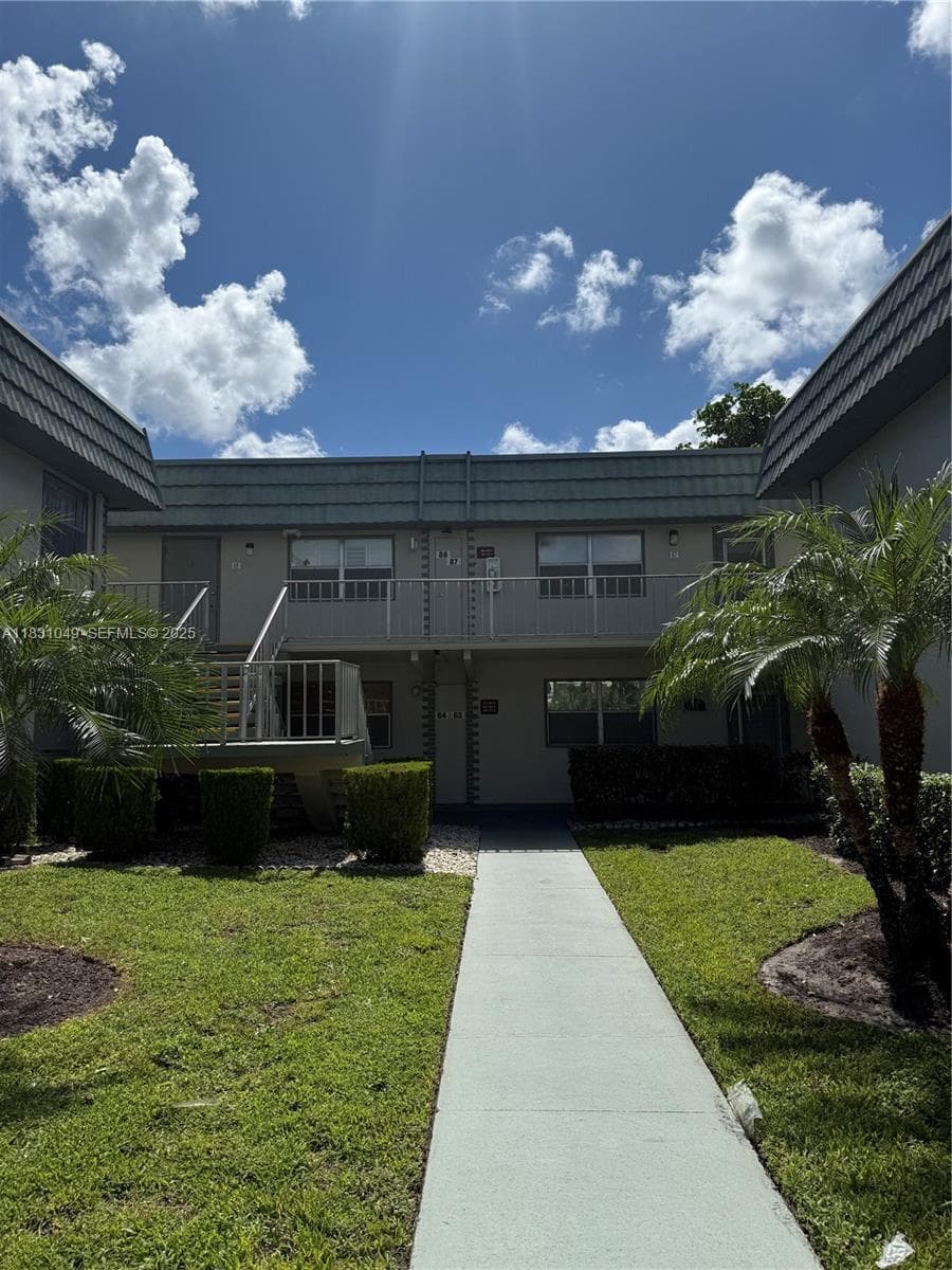 67 Monaco B, Delray Beach, FL 33446 photo 11