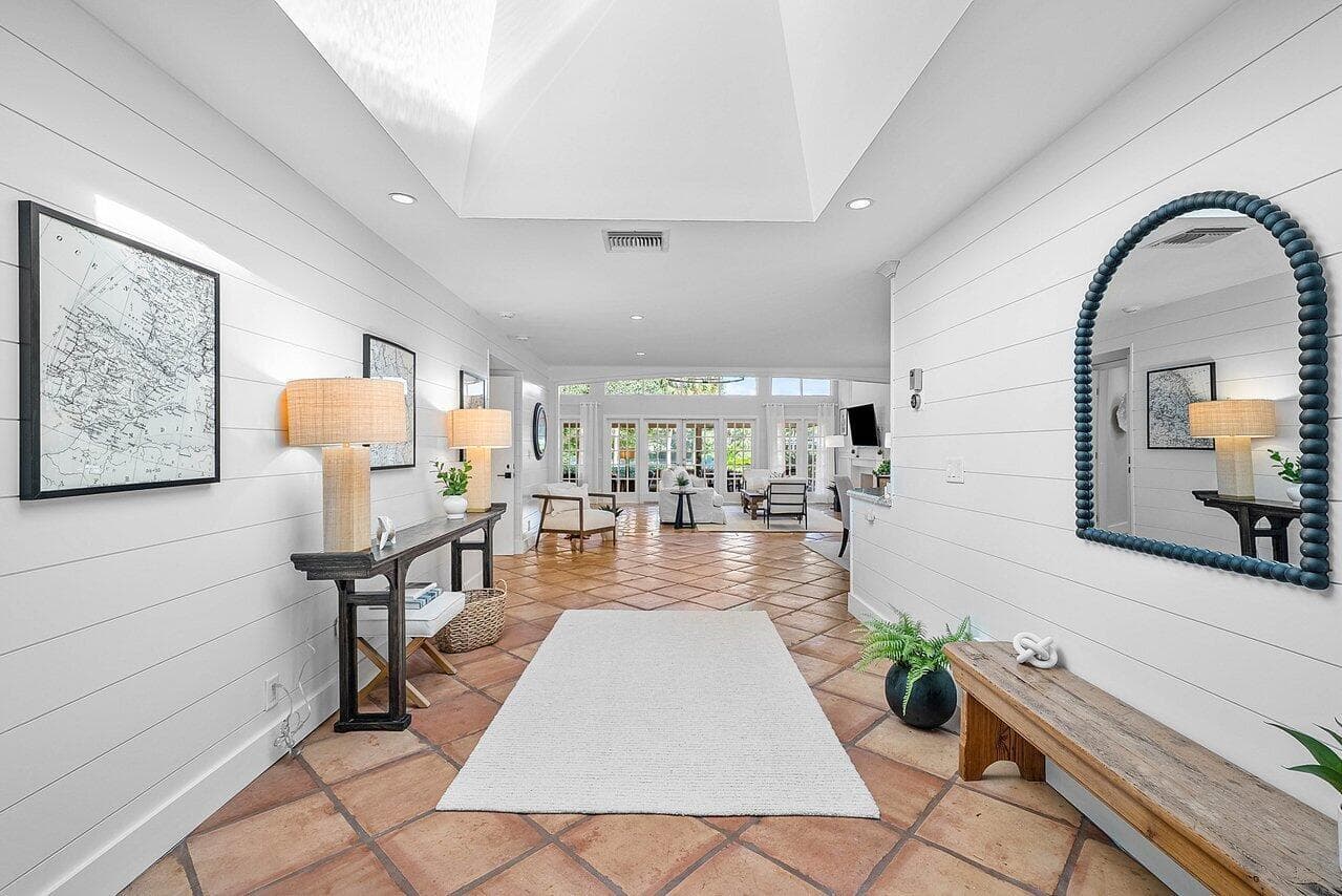 18 Bristol Lane, Boynton Beach, FL 33436 photo 8