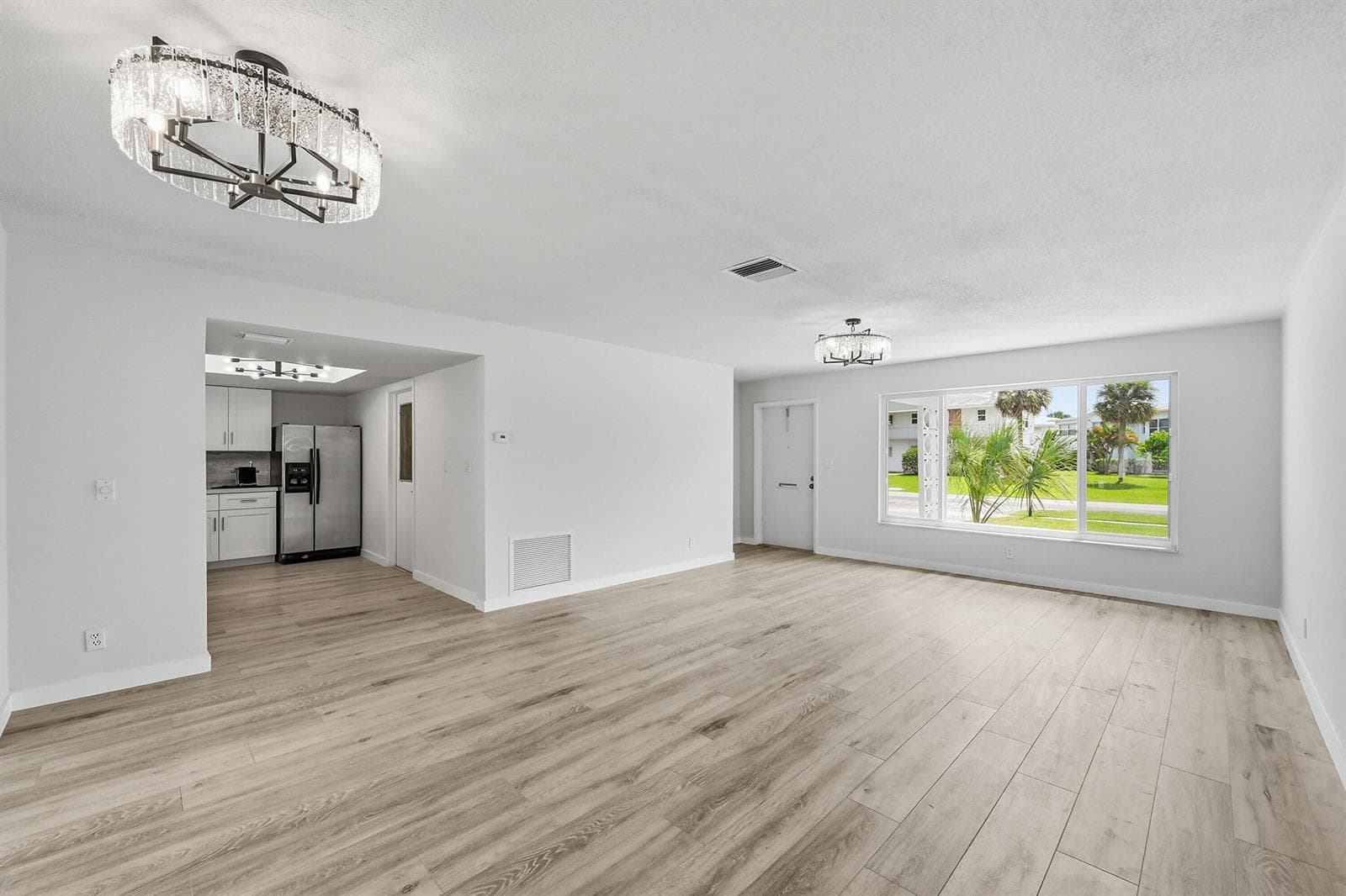 2631 W Golf Boulevard, Pompano Beach, FL 33064 photo 10