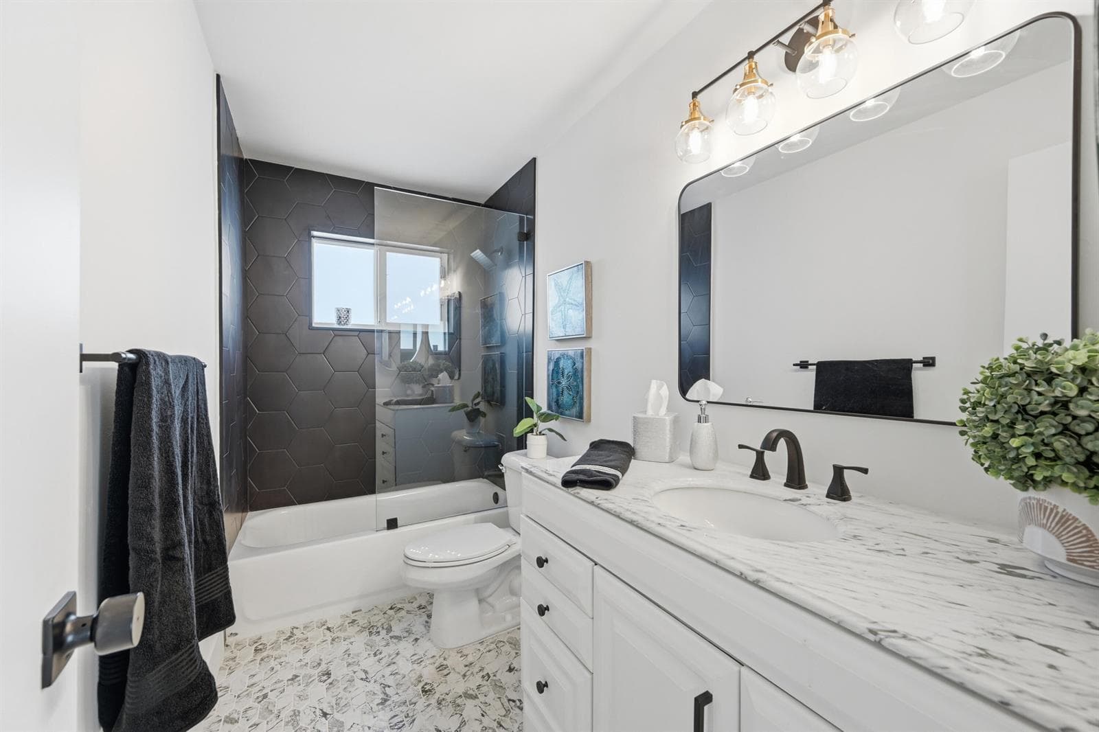 2631 W Golf Boulevard, Pompano Beach, FL 33064 photo 4
