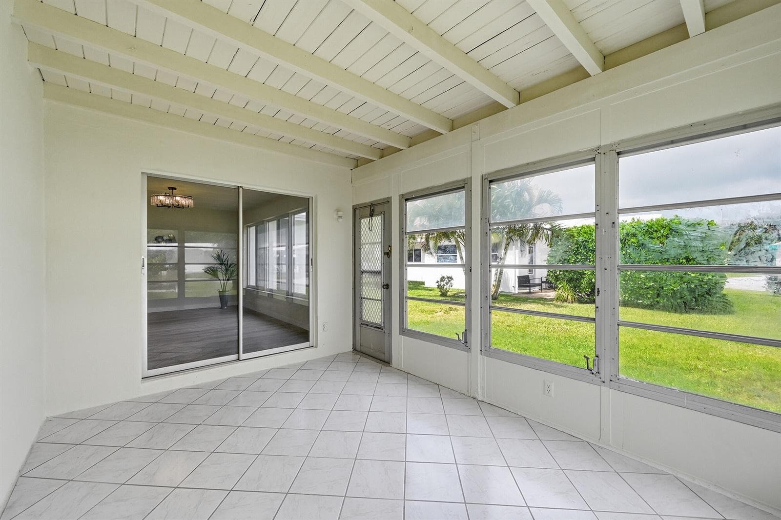 2631 W Golf Boulevard, Pompano Beach, FL 33064 photo 8