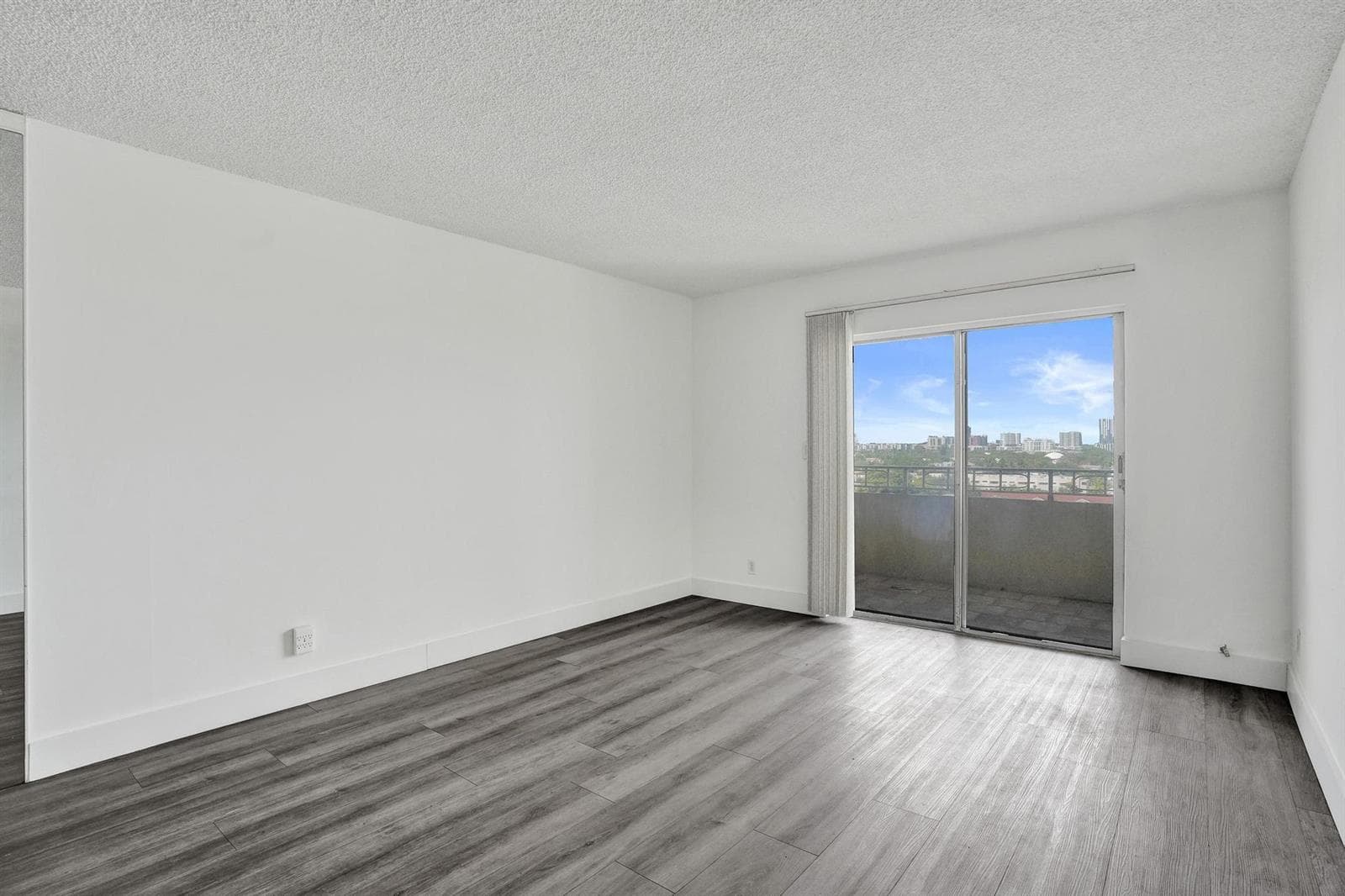 900 NE 18th Avenue # 1004, Fort Lauderdale, FL 33304 photo 12