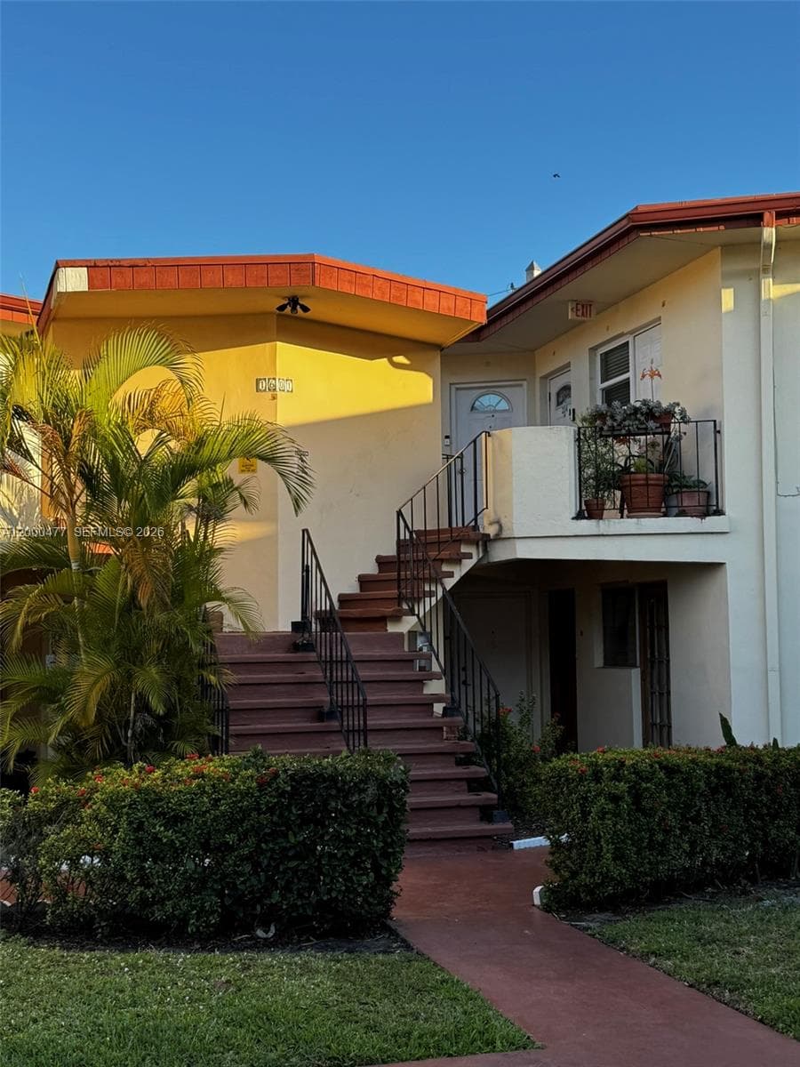 1601 NE Miami Gardens Dr # 103, Miami, FL 33179 photo 8