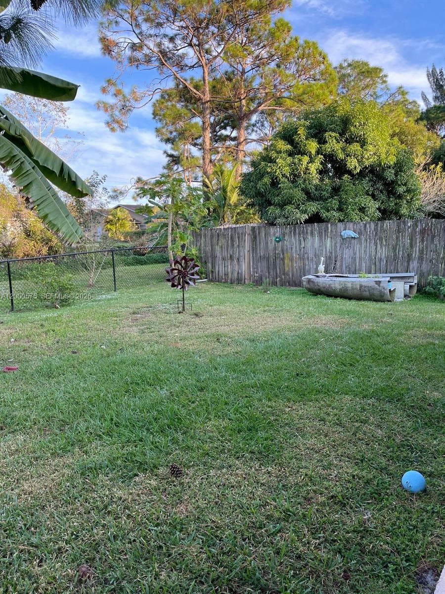 1637 SW Taurus Ln, Port St. Lucie, FL 34984 photo 11