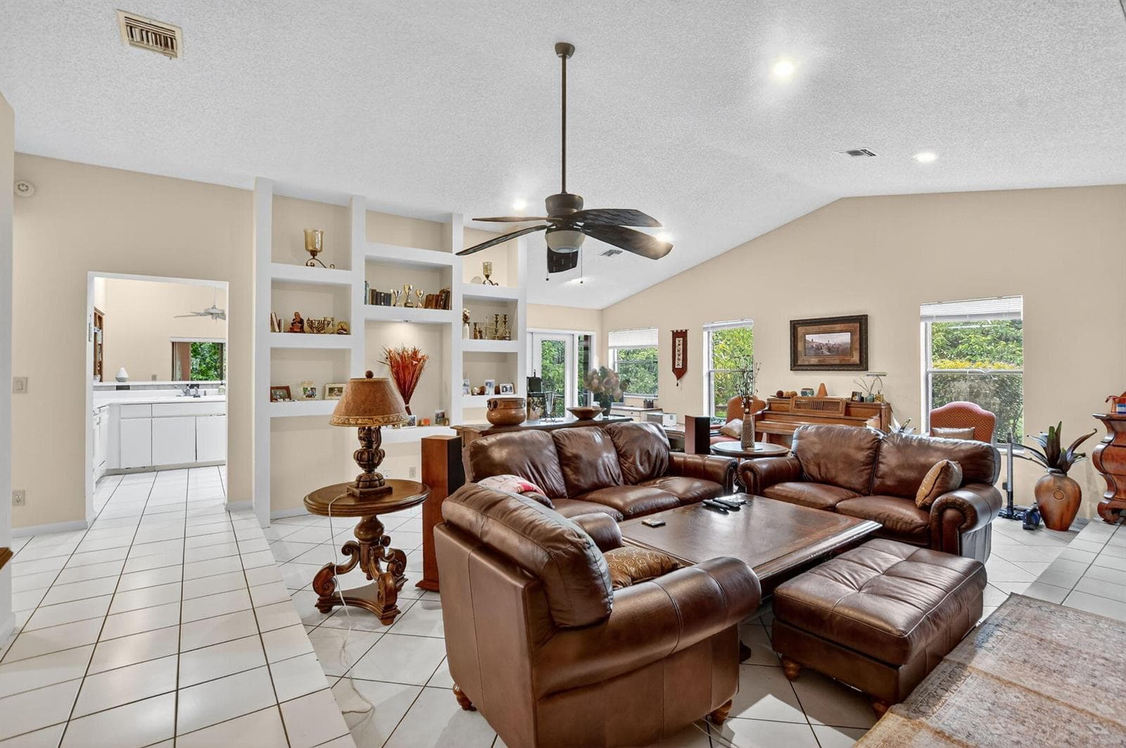 20803 Cabrillo Way, Boca Raton, FL 33428 photo 9
