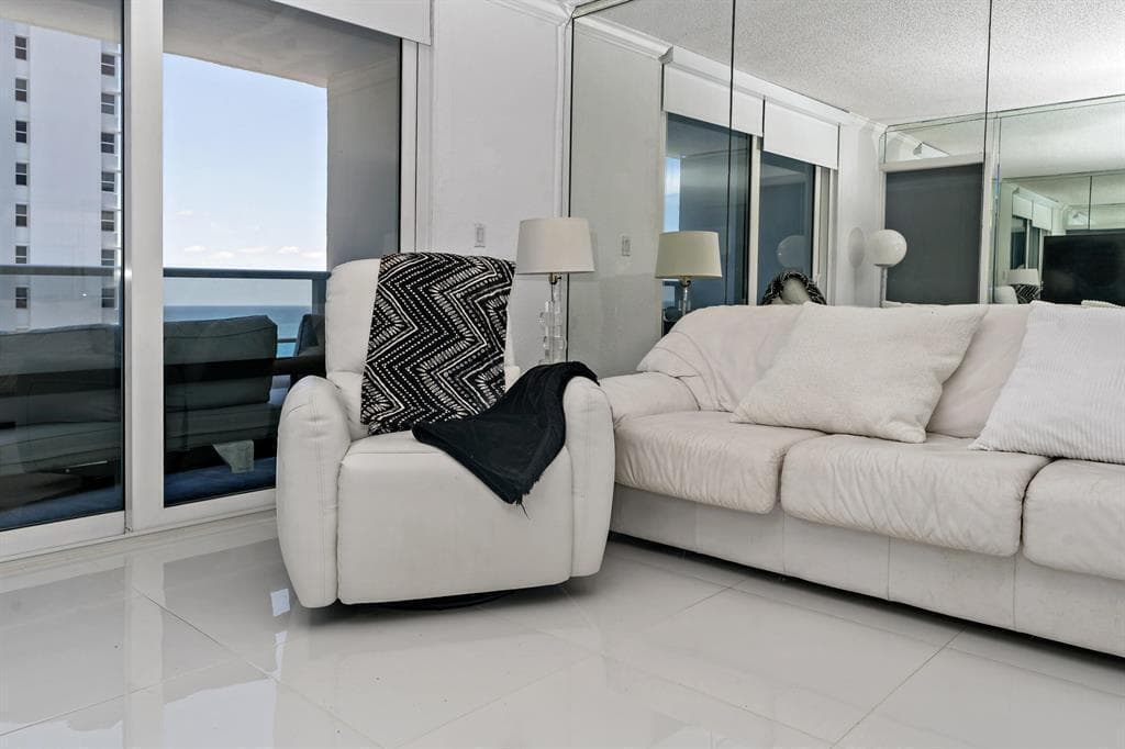 1880 S Ocean Drive # Ts705, Hallandale Beach, FL 33009 photo 9
