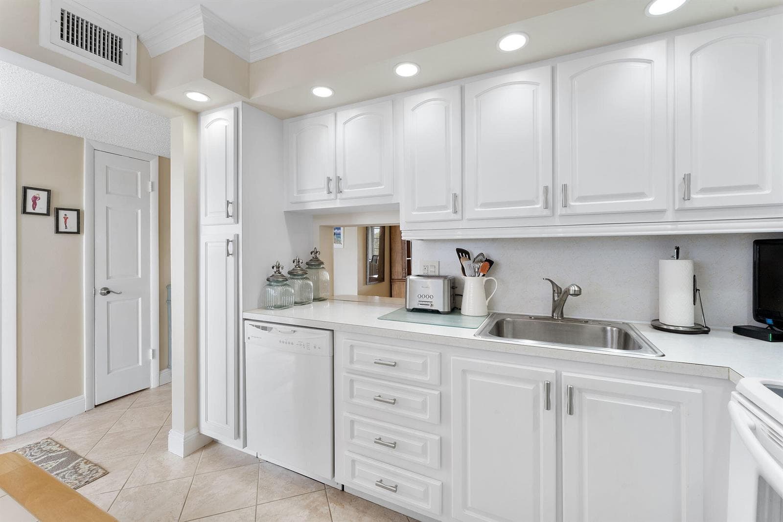 2515 NE 2nd Court # 405, Boynton Beach, FL 33435 photo 6