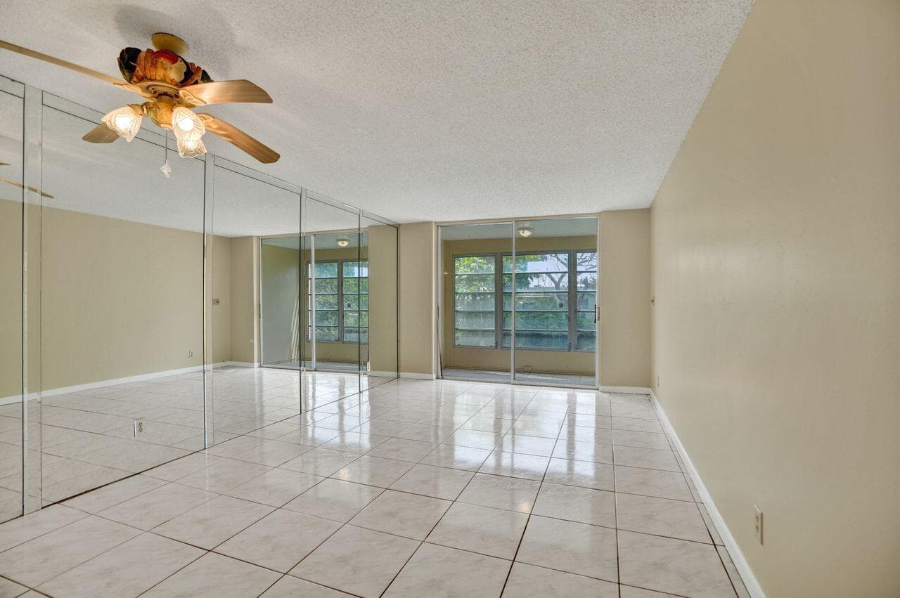 9460 Sunrise Lakes Boulevard # 106, Sunrise, FL 33322 photo 7