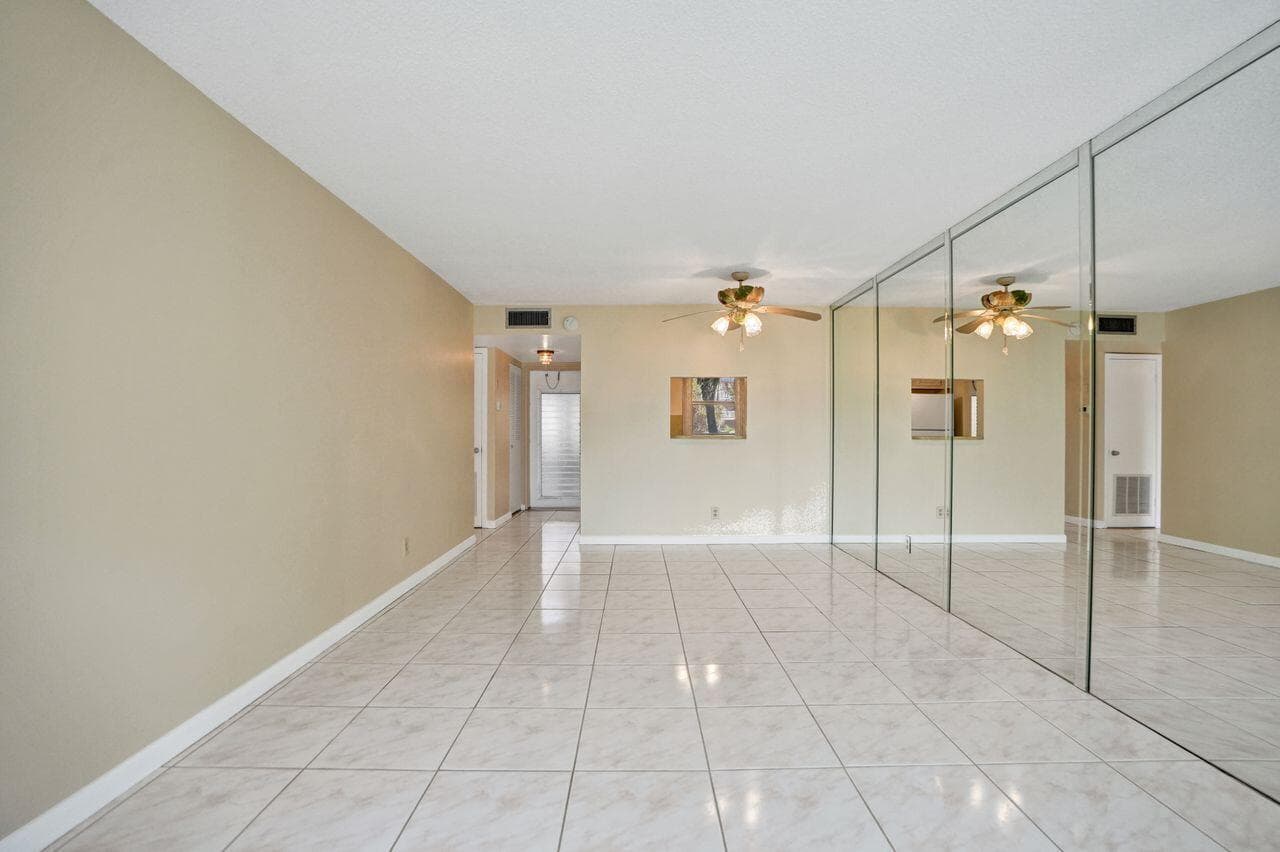 9460 Sunrise Lakes Boulevard # 106, Sunrise, FL 33322 photo 11
