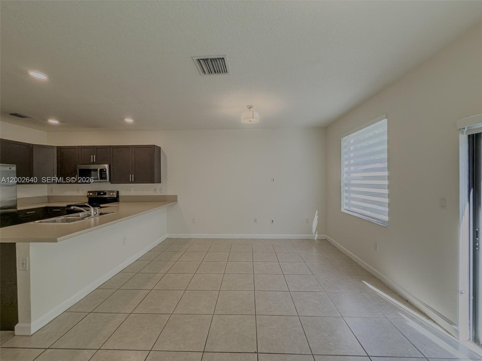 10629 W 32nd Ln, Hialeah, FL 33018 photo 6