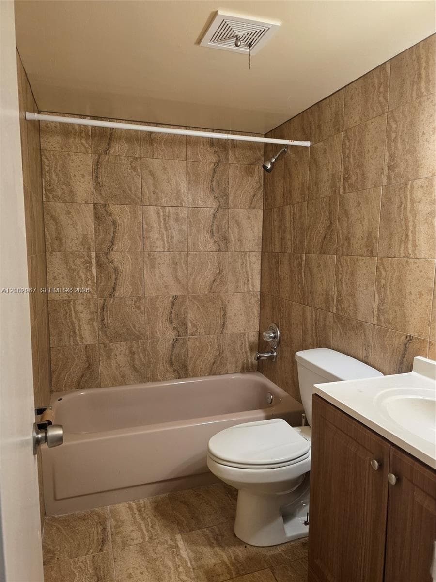 135 NE 202nd Ter # N4, Miami Gardens, FL 33179 photo 6