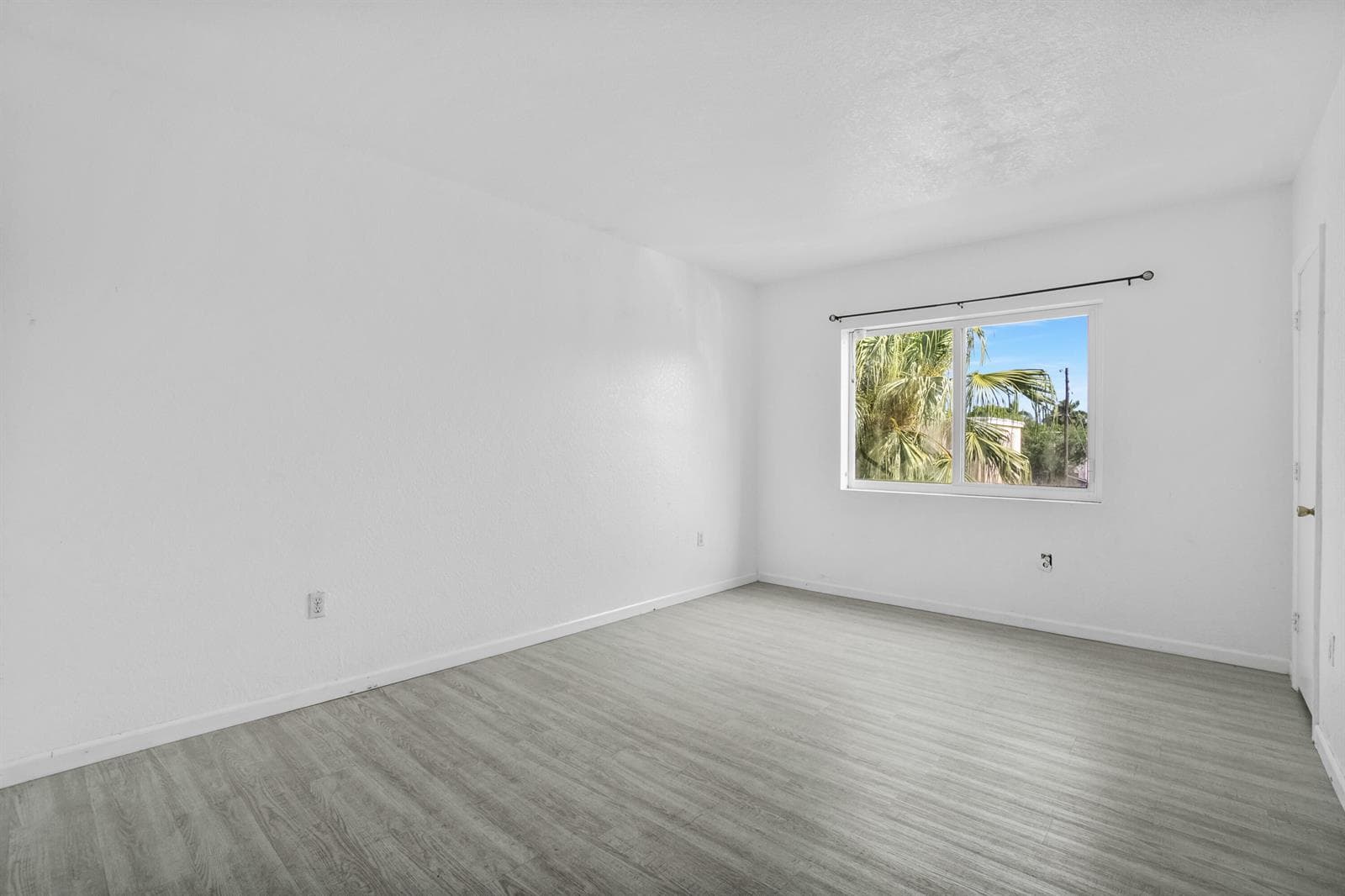 306 NW 84th Terrace # 306, Miami, FL 33150 photo 7